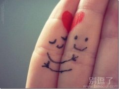 小情侣，好有爱的图片