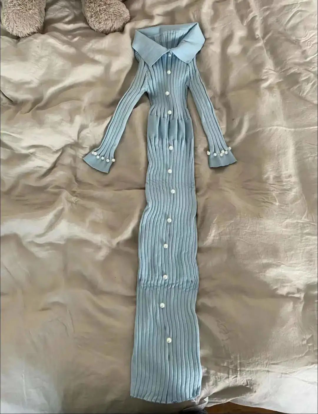 XXXS码紧身裙见过吗?本想和女友玩点小情趣,结果试穿后没等色色就吓软了... XXXS码紧身裙见过吗?本想和女友玩点小情趣,结果试穿后没等色色就吓软了...