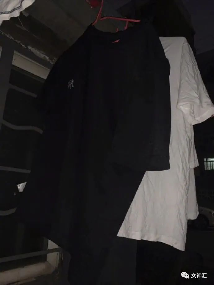 男友花8k在网上订了一间情侣酒店,打开房门吓哭了!哈哈哈这床太刺激了! 男友花8k在网上订了一间情侣酒店,打开房门吓哭了!哈哈哈这床太刺激了!