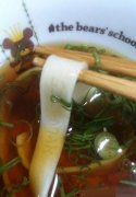 笑话图片:面条都带标签了！
