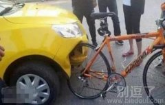 这自行车太彪悍了