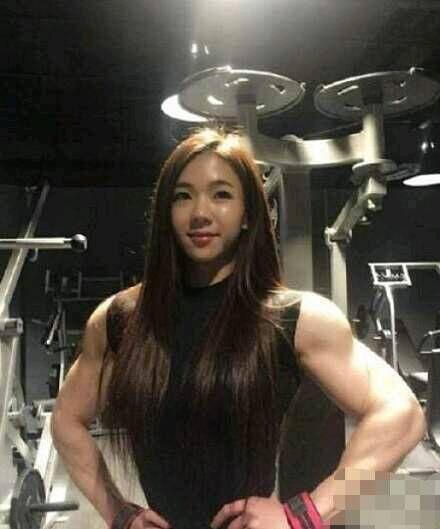 漂亮妹练成金刚芭比 漂亮妹练成金刚芭比