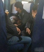 妹子咋这么开放呢