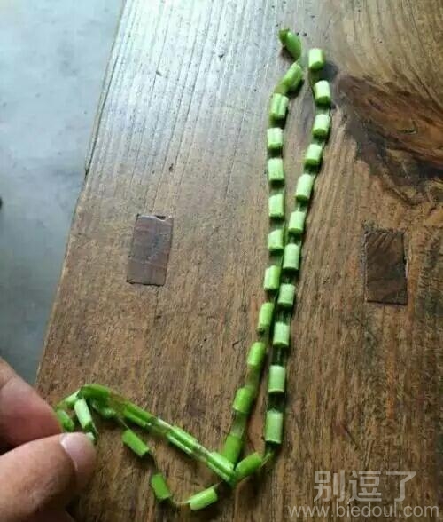 这不是我童年的项链吗 这不是我童年的项链吗
