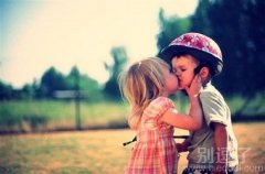 两小无猜..想起了天若有情