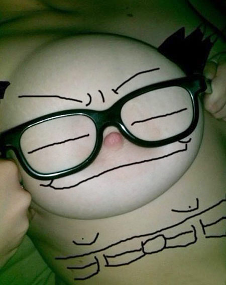 内涵图片与邪恶图片齐头并进。