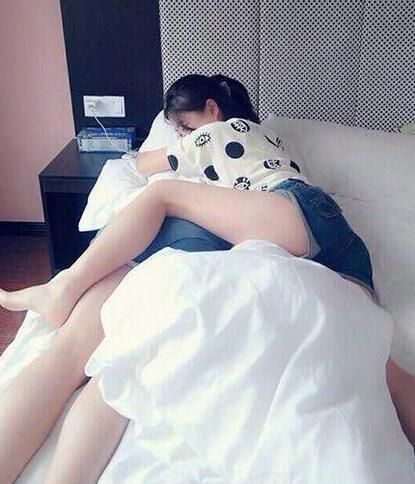 只有这个姿势才睡的安稳