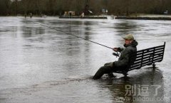 这绝逼是钓鱼大咖 这绝逼是钓鱼大咖