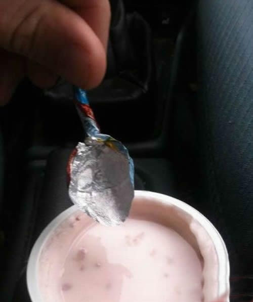 爆笑雷图创意连连。