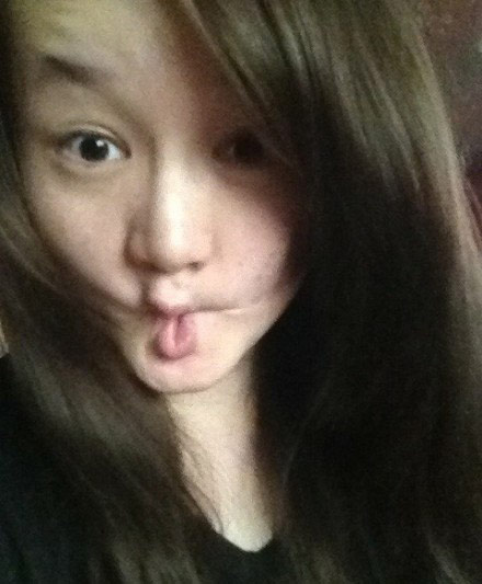 女人惊艳的绝技,彰显女子柔性身体。