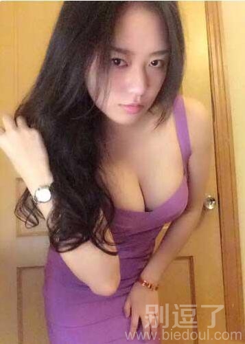 再看我!再看我!我瞪你哈! 再看我!再看我!我瞪你哈!