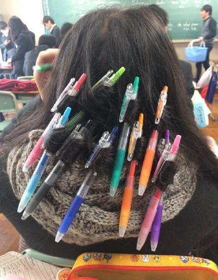 最新卷发技能_女学生搞笑图 最新卷发技能_女学生搞笑图