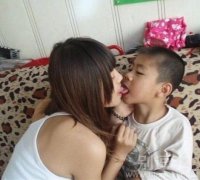 小小年纪不学好啊。