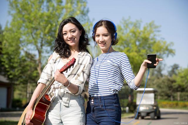 闺蜜去外企面试，谁想结束时竟说了句“Bye bye”，就没有然后了