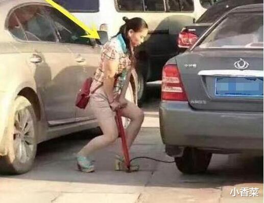 小妹妹,列车上咱能有点礼貌吗,这么多人看着你真不觉得丢人吗 小妹妹,列车上咱能有点礼貌吗,这么多人看着你真不觉得丢人吗