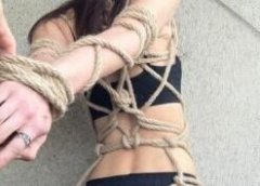 这才是真正的五花大绑