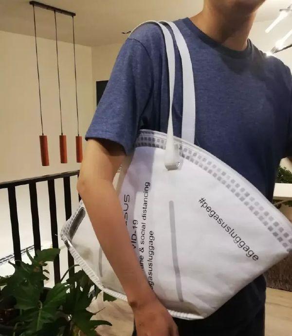 开心一下:520送给富婆女友,要送富婆快乐球哦 开心一下:520送给富婆女友,要送富婆快乐球哦