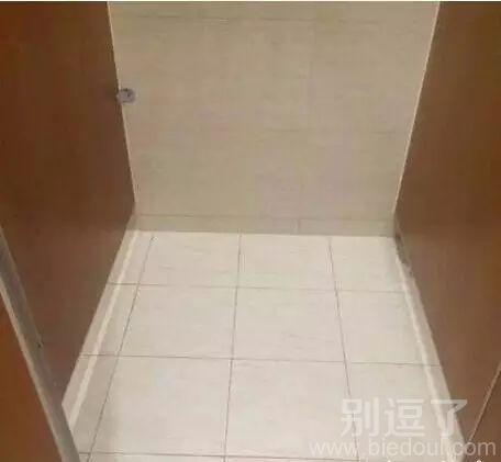 你能想象出我打开门的表情吗 你能想象出我打开门的表情吗