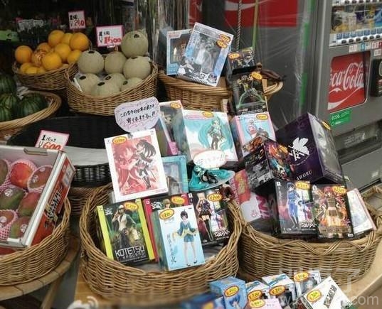 死宅专用礼盒哦。 死宅专用礼盒哦。