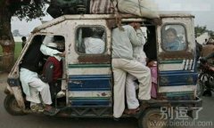 司机是靠神力辨别路的吗