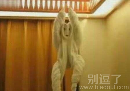 一对情侣退房后... 一对情侣退房后...