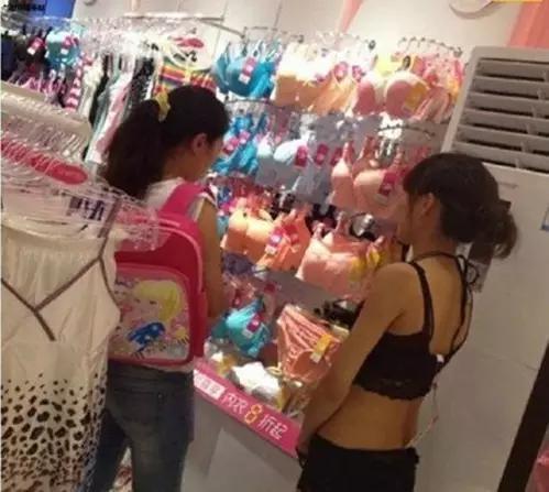 为了卖衣服也是豁出去了