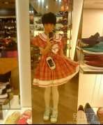 朋友说这是他刚交的女朋友