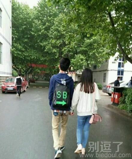 一对情侣的幸福生活。 一对情侣的幸福生活。