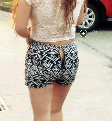 裤链开了，我该不该帮她拉一下