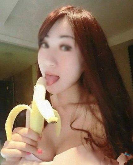 这姿势也太疯狂了吧