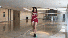 就这样喜欢率真，易脱的妹子