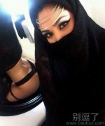 穆斯林美女自拍（镜子是个好东西）