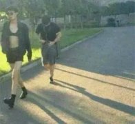 这是为了炫肌肉吗 这是为了炫肌肉吗