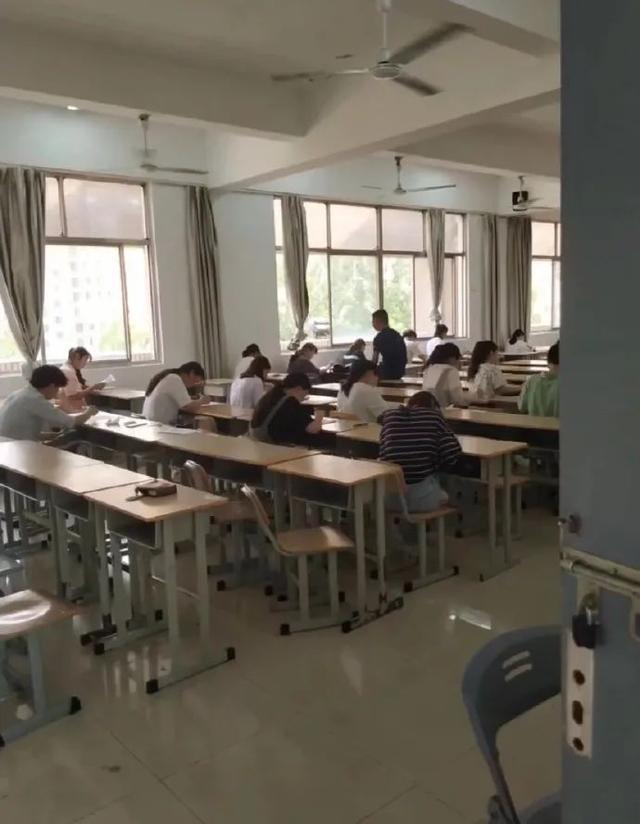 那些沦为有钱人玩具的女人是怎么想的? 那些沦为有钱人玩具的女人是怎么想的?