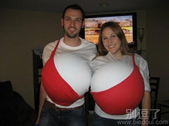 无聊的夫妻,大胸的美女 无聊的夫妻,大胸的美女