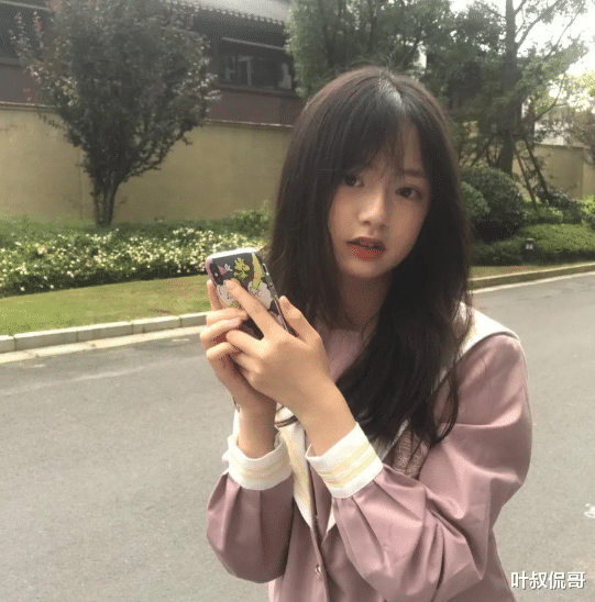 “这个是不是宾馆里的?媳妇包里发现的”赶紧分手吧哈哈哈哈 “这个是不是宾馆里的?媳妇包里发现的”赶紧分手吧哈哈哈哈