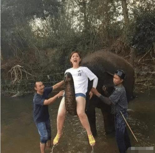 女朋友发来两张出差宾馆照,大家看到第二张后都劝我分手,啥情况 女朋友发来两张出差宾馆照,大家看到第二张后都劝我分手,啥情况