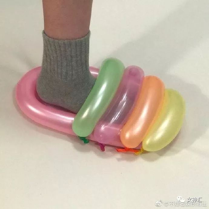 “亲！求求您把照片删了吧 ”某宝买了个假发，老板哭着打电话求删除买家秀？