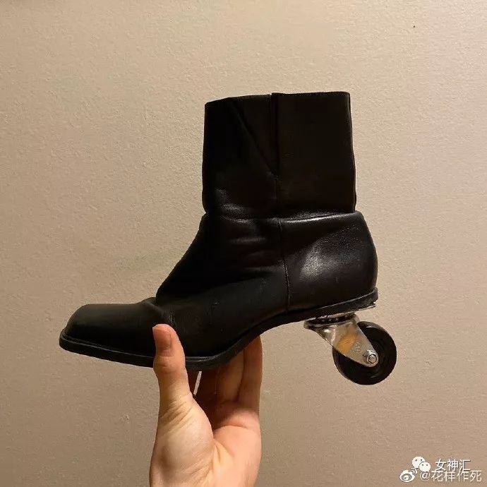 “亲！求求您把照片删了吧 ”某宝买了个假发，老板哭着打电话求删除买家秀？