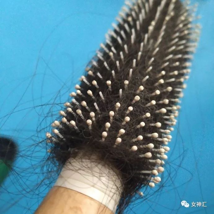 “亲！求求您把照片删了吧 ”某宝买了个假发，老板哭着打电话求删除买家秀？