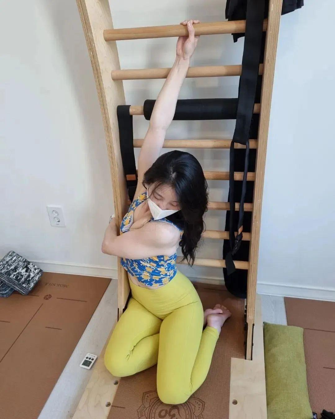 轻松一秒:真的有女生可以做到这样吗? 轻松一秒:真的有女生可以做到这样吗?