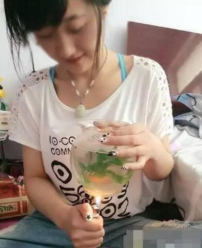 媳妇说今晚上吃水煮鱼