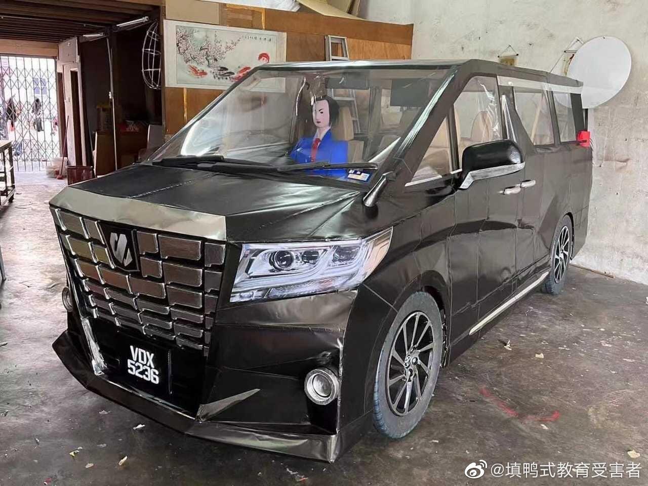 轻松一刻:爱你孤身走暗巷,爱你转身的模样 轻松一刻:爱你孤身走暗巷,爱你转身的模样