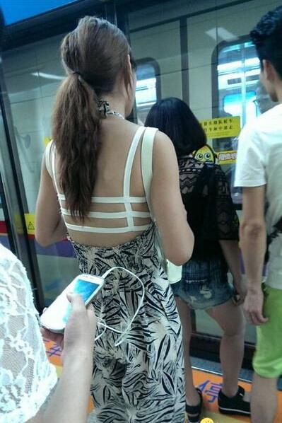 尼玛,没带剪刀! 尼玛,没带剪刀!