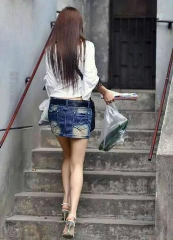 内涵图片 姐是有故事的人
