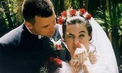 你爸爸其实也,也不是你的亲爹