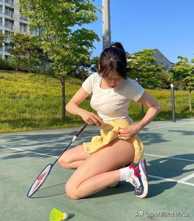 如果我把这块碑每天往外移几米,对面会发现吗?神评绝了 如果我把这块碑每天往外移几米,对面会发现吗?神评绝了