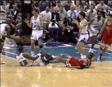 你俩这是来摔跤的吗 你俩这是来摔跤的吗