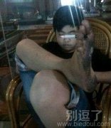 这脚看了就醉。。 这脚看了就醉。。