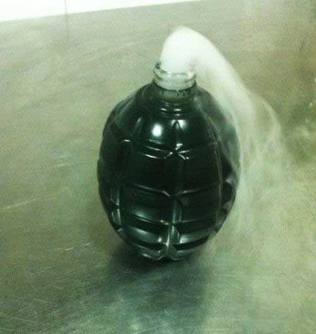 搞笑物品图片也疯狂,不解释。